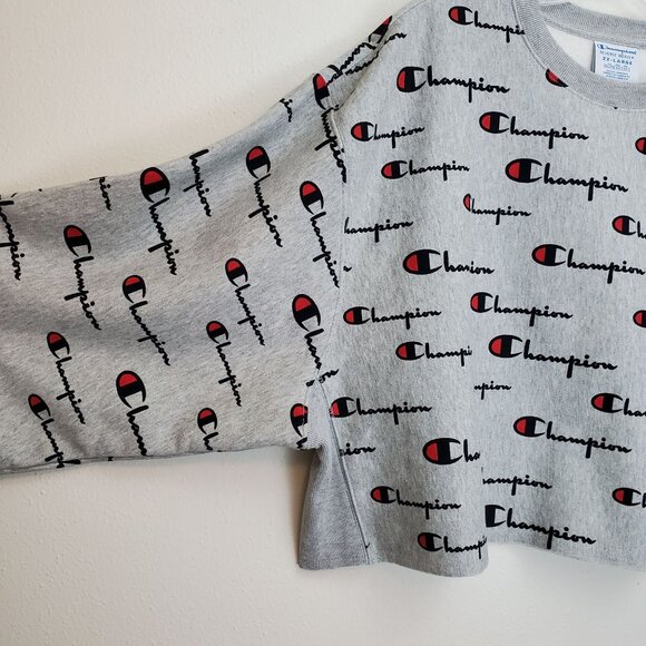 Champion Reverse Weave cropped all over logo print sweatshirt - Picture 8 of 10